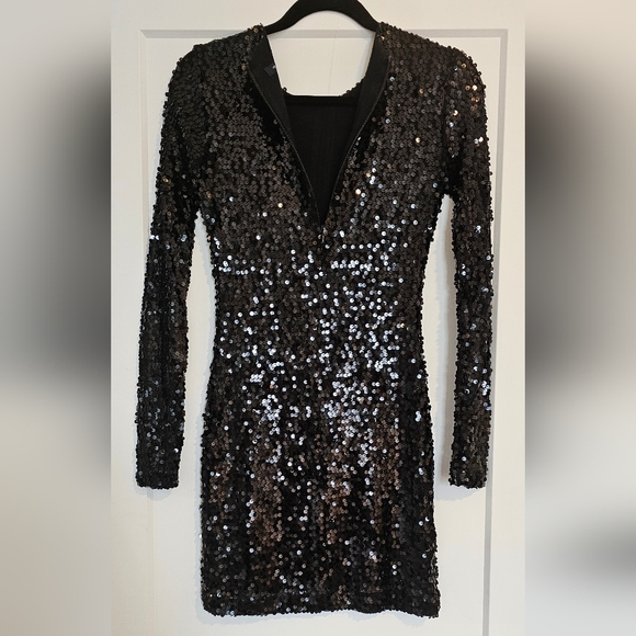French Connection mini dress, Size 2, black sequins - Picture 2 of 6